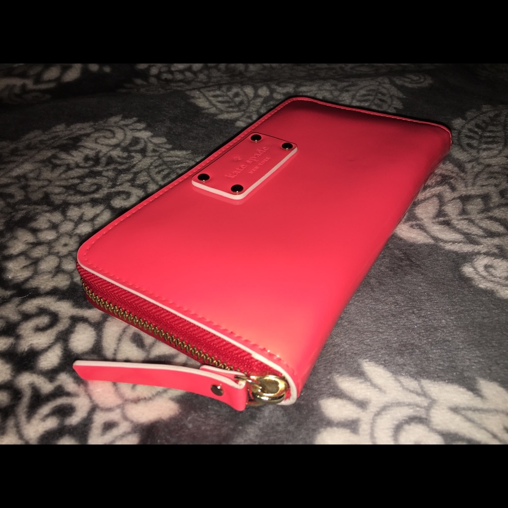 Neon Coral NWOT Kate Spade Neda